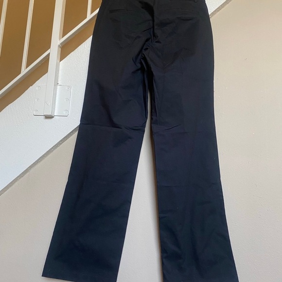 Dockers. Khaki Diem casual women pants - Picture 2 of 8